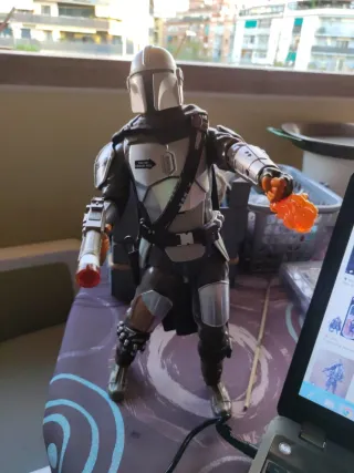Figura Star Wars The Mandalorian Parlante