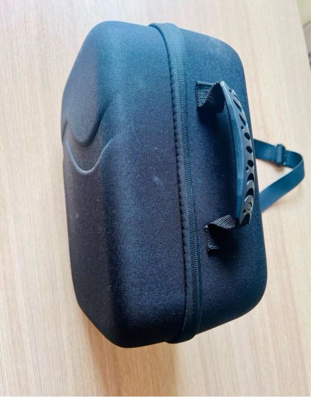 Funda Grande Meta Quest 3