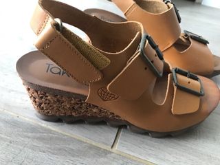 Sandalias de piel TakeMe Talla 37