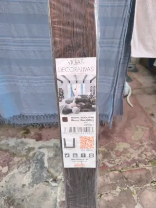 Viga falsa de madera