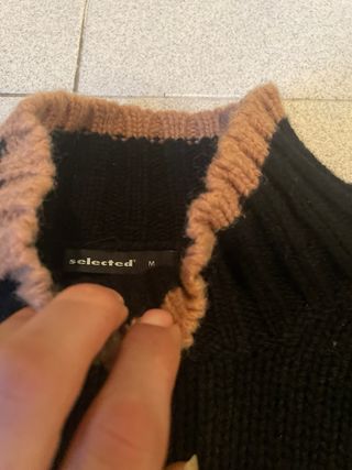 Jersey de cuello alto a rayas para hombre