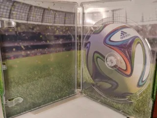 PES 2014 World Challenge DLC Steelbook PS3