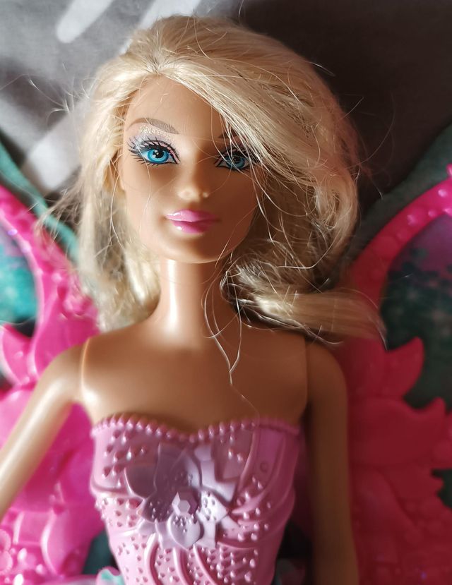 Barbie Hada Alas Mágicas Mattel 2011