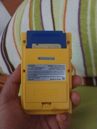 Game Boy Pocket Amarilla Retroiluminada