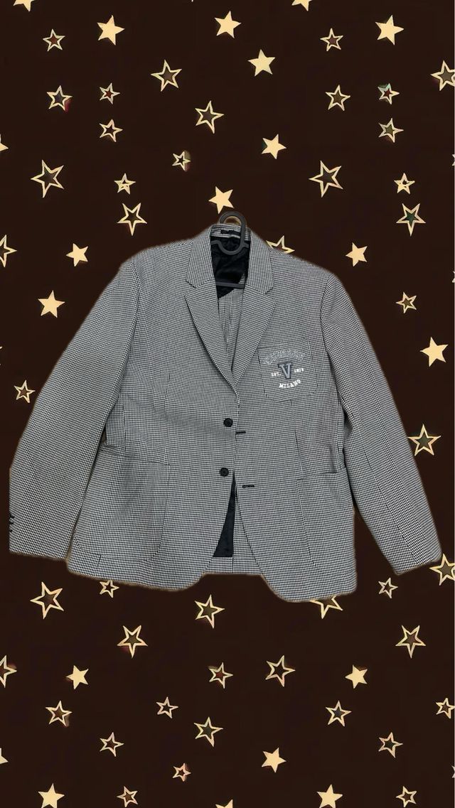 Oferta Chaqueta Versace bordada