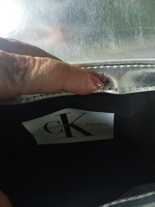 Bolso Calvin Klein plateado mujer