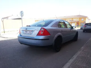 Ford Mondeo 2004