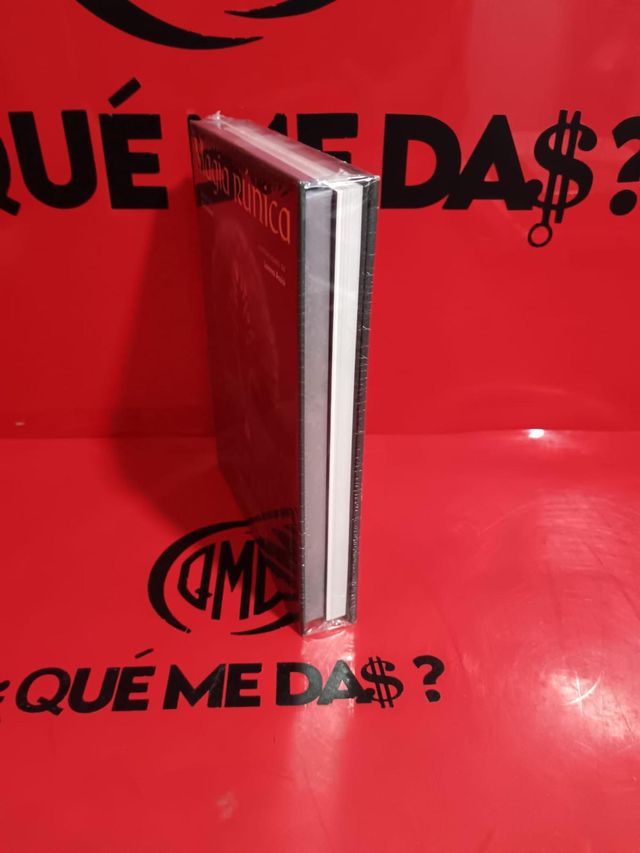 Magia Rúnica (Estuche)