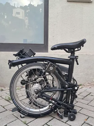 Brompton M6L Negra 6 marchas