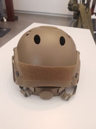 Casco Airsoft Fast Emerson PJ Premium Tan