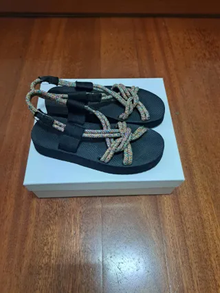 Sandalias Bomba y Lola Talla 40