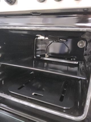 Cocina Indesit Mixta 3 Gas + 1 Eléctrica