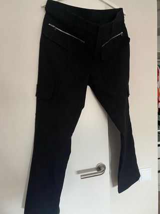 Pantalón cargo negro mujer
