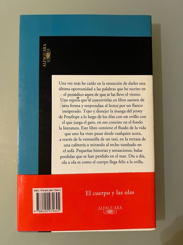 El cuerpo y las olas