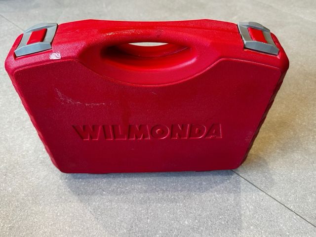 Caja de herramientas WILMONDA roja