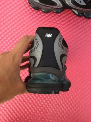 New Balance 2000 Grises