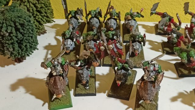 Warhammer Orchi e Goblin Miniature 115 PZ