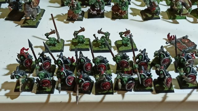 Warhammer Orchi e Goblin Miniature 115 PZ