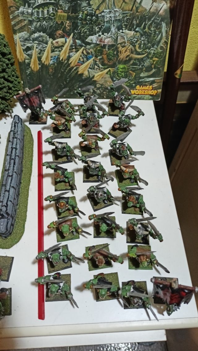 Warhammer Orchi e Goblin Miniature 115 PZ