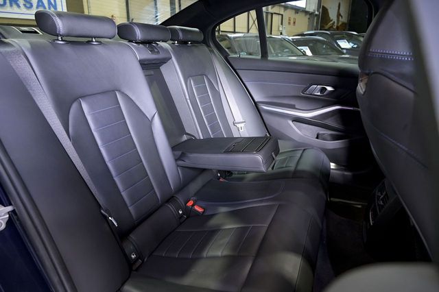 BMW Serie 3   320d Auto.