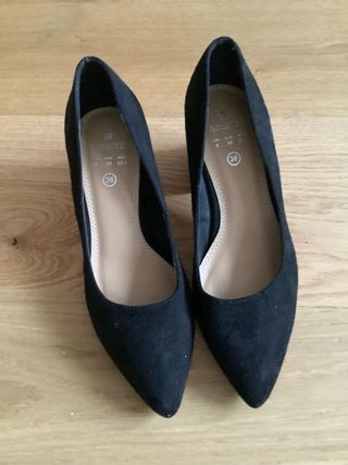 Zapatos de tacón negros Amichi talla 36