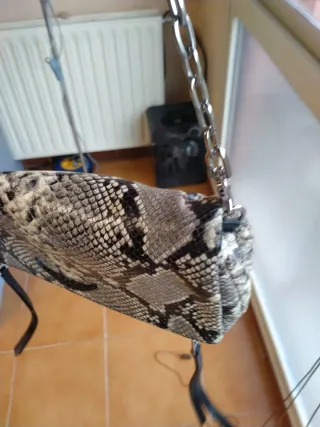 Bolso piel serpiente