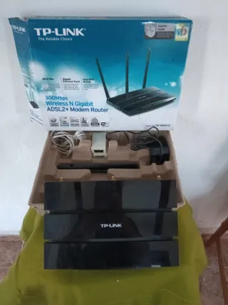 Router TP-Link ADSL2+ Gigabit TD-W8970