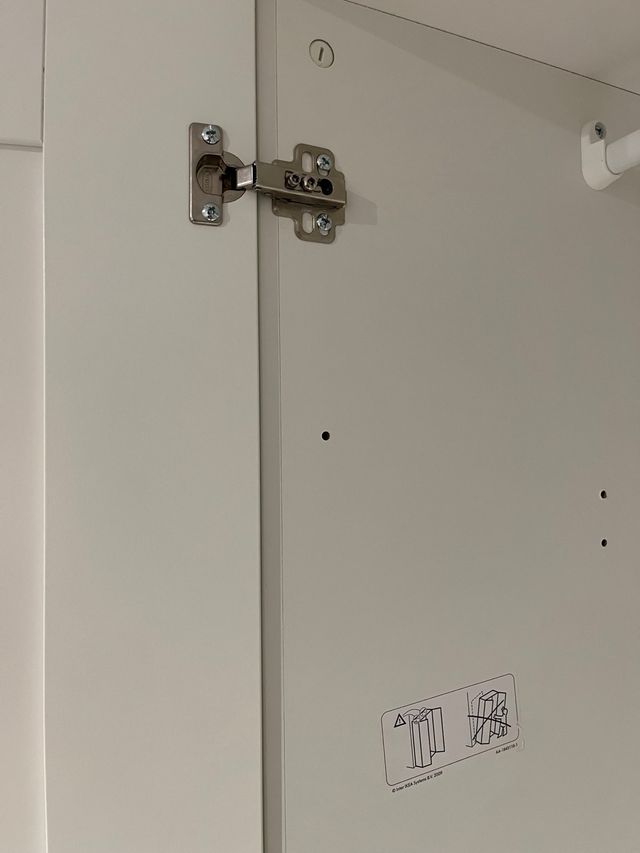 Armadio IKEA BRIMNES 117x190 cm