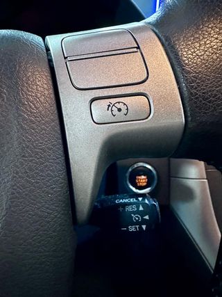 TOYOTA Auris 2.0 D4D Sol Unico Dueño