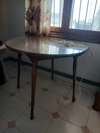 Mesa redonda madera extensible con cristal