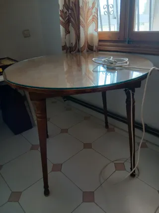 Mesa redonda madera extensible con cristal