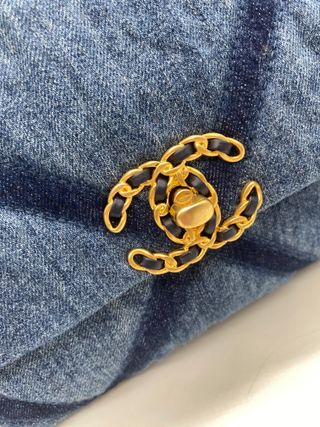 Bolso Chanel 19 Denim Azul y Dorado