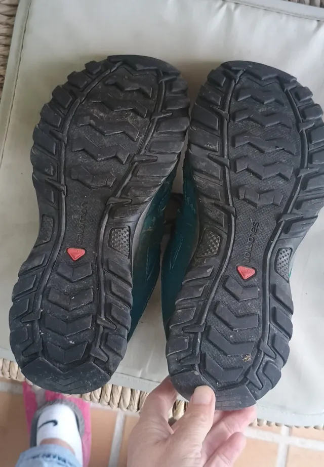 Sapatos de Trekking Salomon Femininos Tamanho 36.5