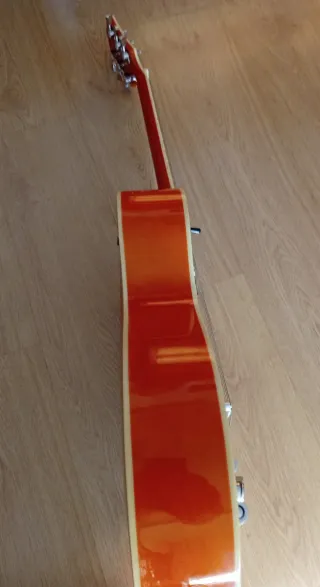 Guitarra Harley Benton Bigtone