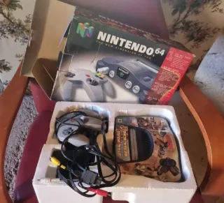Nintendo 64 Consola y Mando Gris