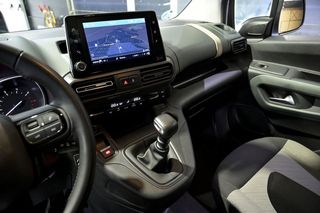 Citroën Berlingo Talla M BlueHDi 130 SS 6v SHINE