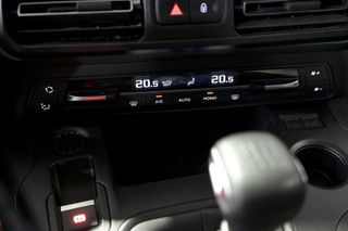 Citroën Berlingo   Talla M BlueHDi 130 SS 6v SHINE