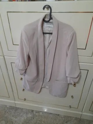 Chaqueta Stradivarius Beige Talla M
