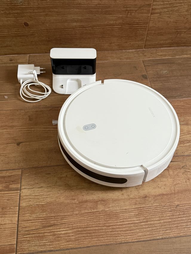 Aspiradora Robot Xiaomi Vacuum E12 Casi Nueva