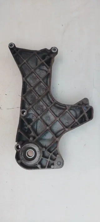 -Piaggio Carnaby 125cc. Soporte escape