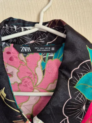 Blusa Zara Satén Estampada Multicolor