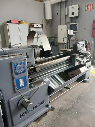 Torno manual para taller