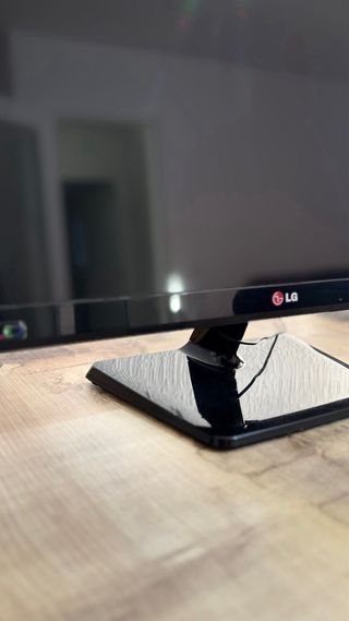 Monitor LG 22 Full HD