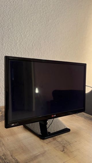 Monitor LG 22 Full HD