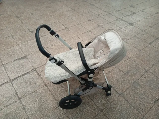 Carrito Bugaboo camaleón en color Beige
