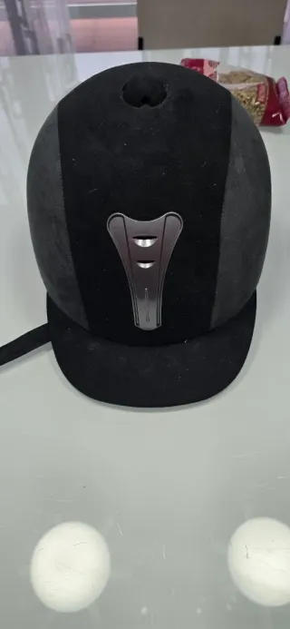 Casco montar a caballo 56 cm