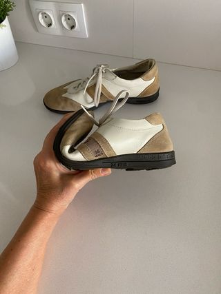 Zapatos mocasines mujer, marca "24
HRS"