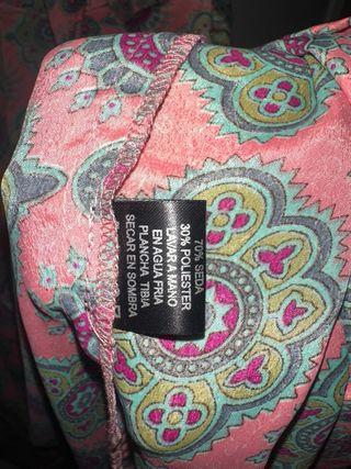 Kimono indio de seda estampado floral