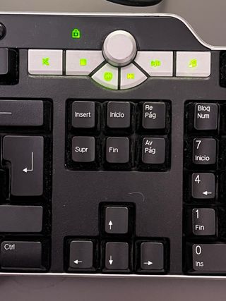 Teclado usb Dell Multimedia Negro/Plata