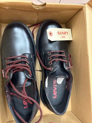 Scarpe donna Levi's nere